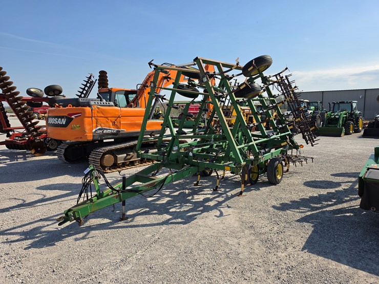 1998-john-deere-980-image-1