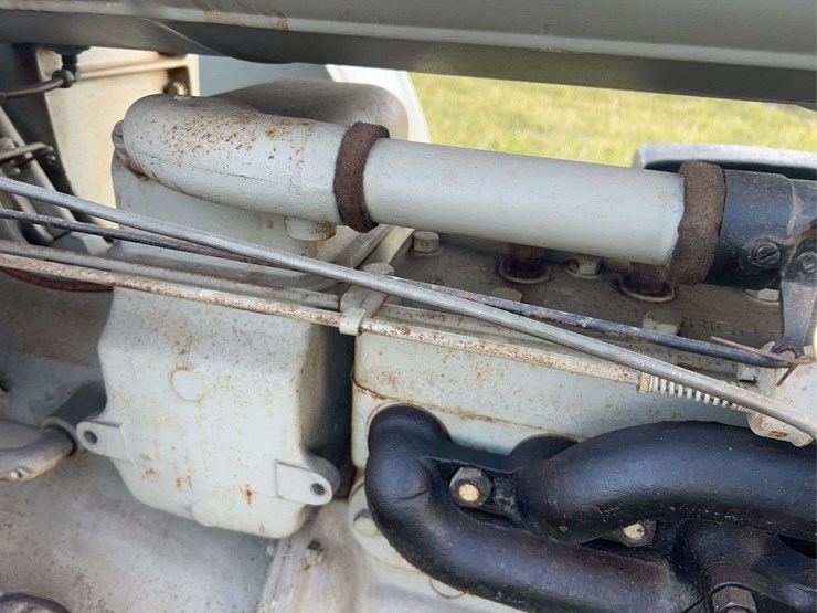 brand-new-never-used-1925-fordson-tractor-image-28