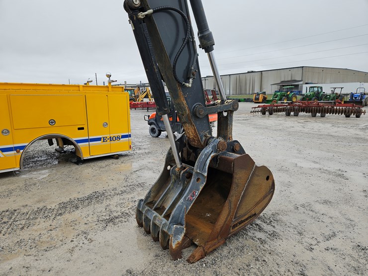 2018-john-deere-2018-image-23