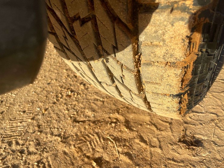 2013-gmc-sierra-2500-image-18