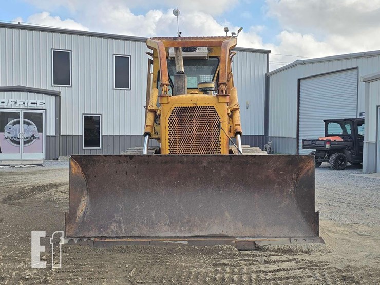 1982-caterpillar-d6d-image-7