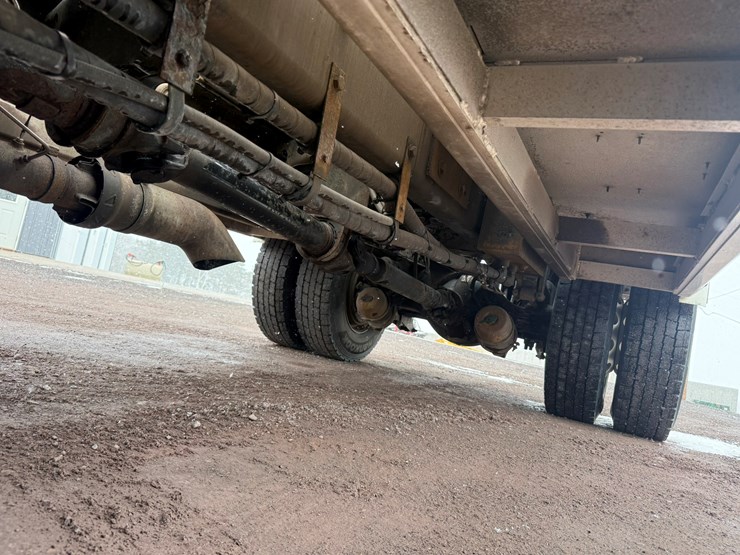 2013-international-4400-sba-image-60