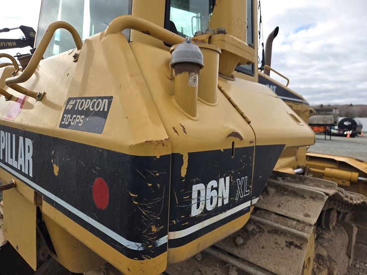 caterpillar-d6n-xl-image-26