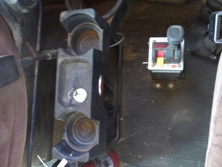 1997-peterbilt-379exhd-image-28