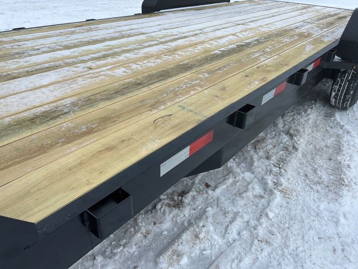 2026-massey-ferguson-8-image-16