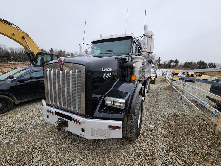 2014-kenworth-t800-image-5