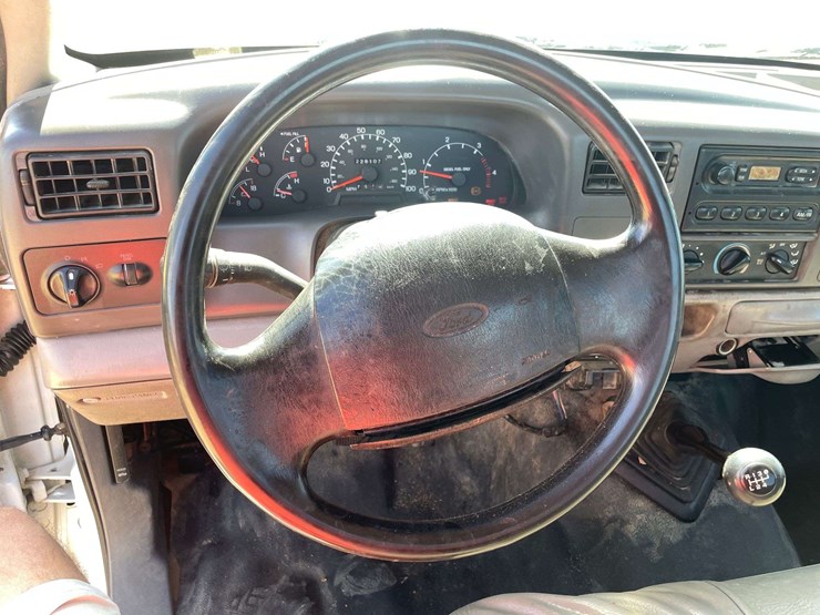 1999-ford-f350-image-12