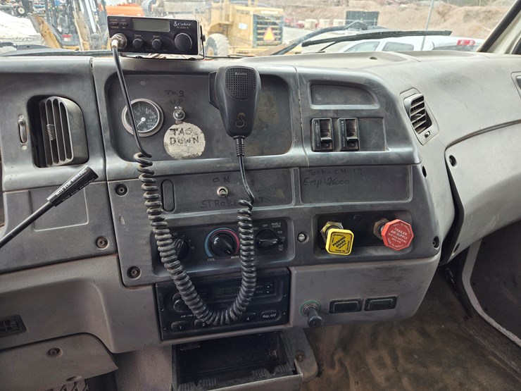 1999-caterpillar-3126-image-56