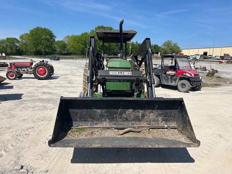 john-deere-2750-image-3