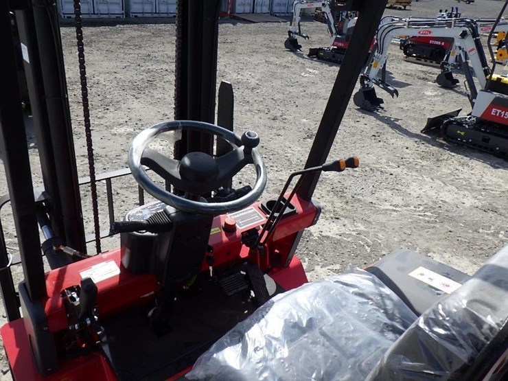 2026-sdlool-d-15-electric-forklift-image-11