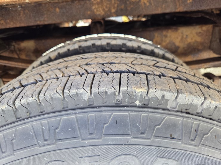 2003-chevrolet-3500-image-56