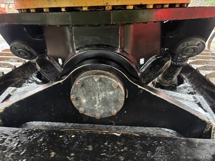 2017-tigercat-lx830d-image-28