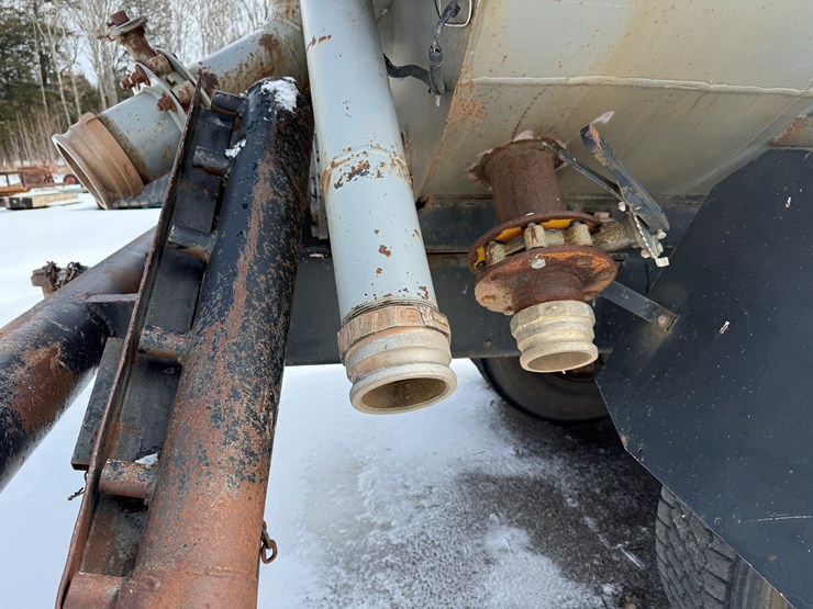 #2018-•-1978-international-f-2275-tandem-axle-water-truck-image-38