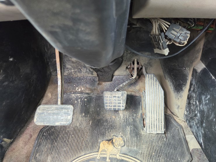 2007-massey-ferguson-8-image-51