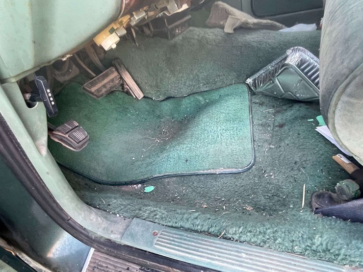 1980-lincoln-continental-town-car-image-43