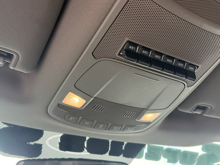 2018-ford-f550-image-53