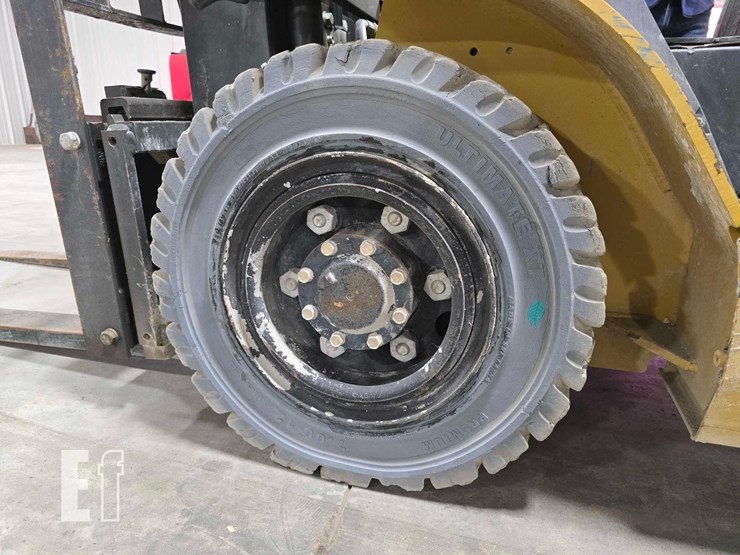 2021-caterpillar-gp25n-image-23