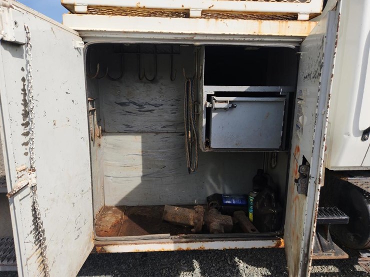 2003-international-durastar-4300-image-50