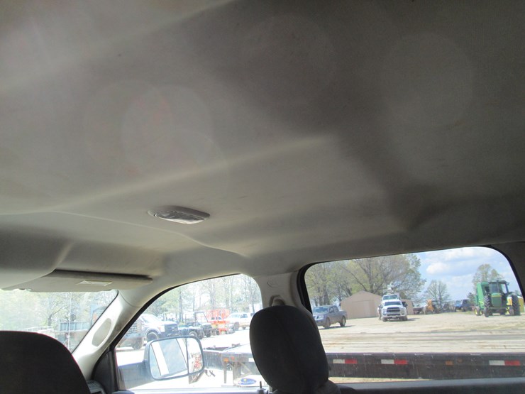 2012-dodge-2500-image-25