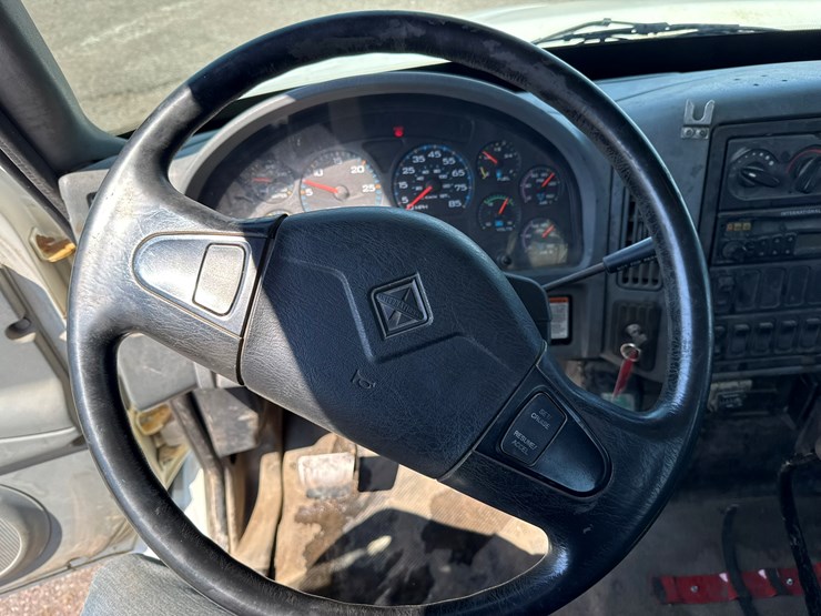 2002-international-4300-sba-image-42