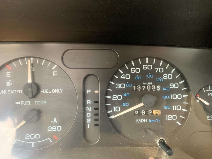 1996-dodge-ram-2500-image-23