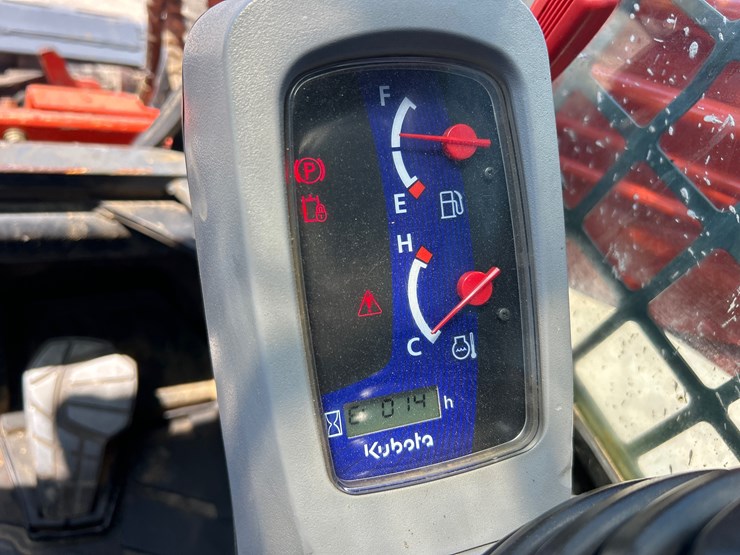 kubota-svl75-2-image-15