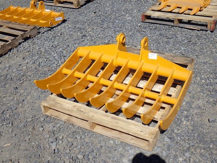 caterpillar-307-image-1