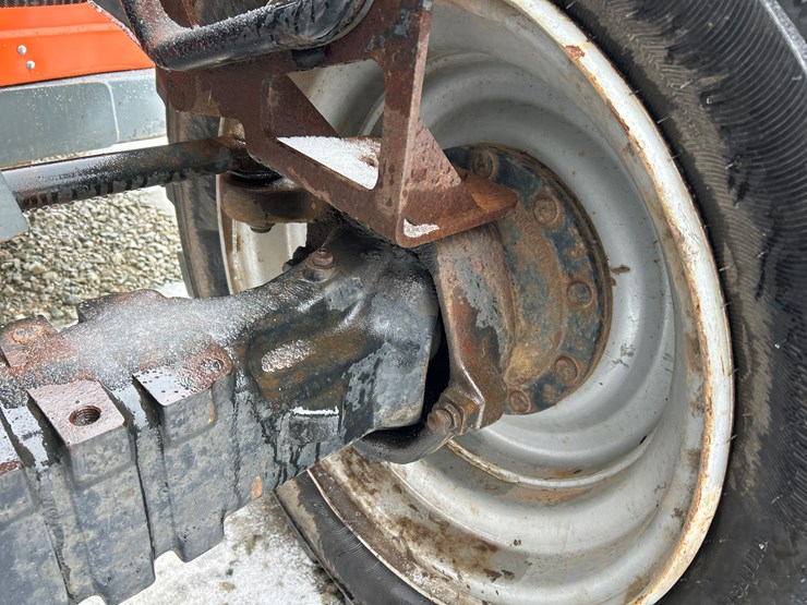 2006-jlg-g12-55a-image-29