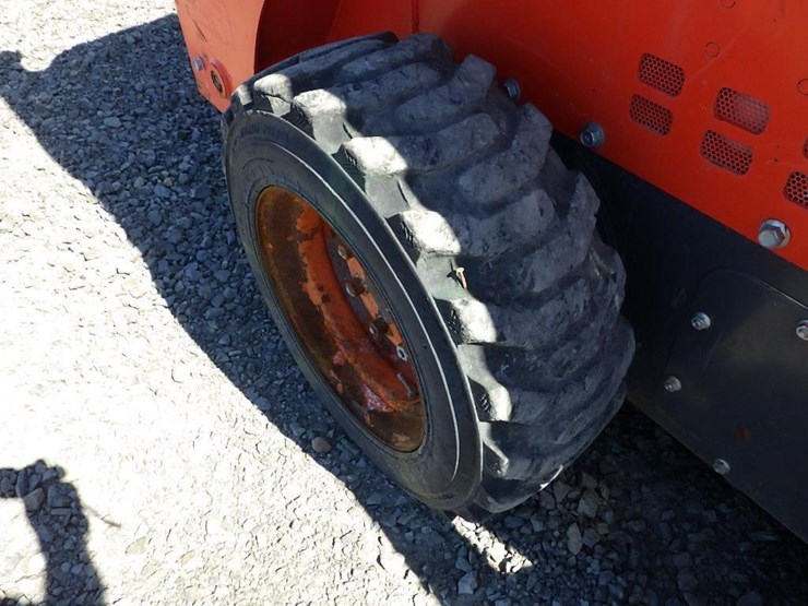 kubota-ssv65-image-20