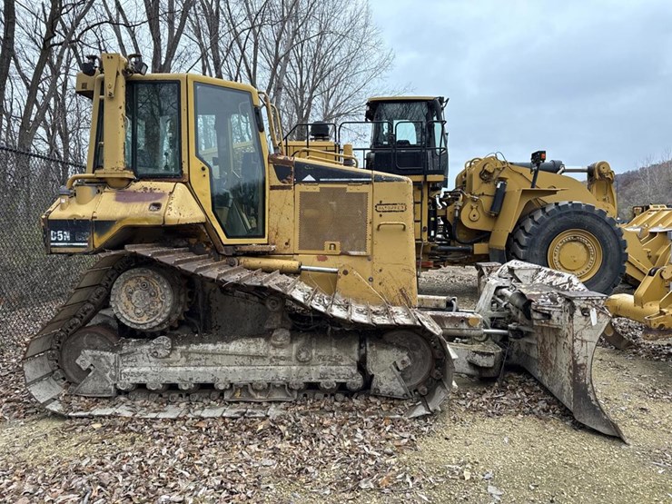 2006-caterpillar-d5n-lgp-image-5