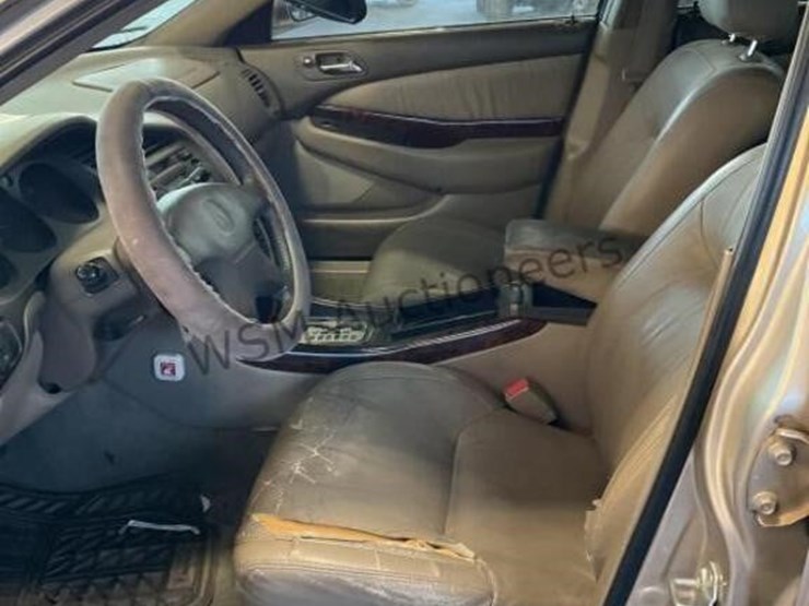 2001-acura-tl-3.2-sdn-image-20