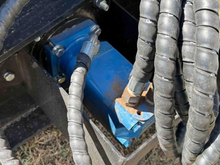 mowerking-48”-skid-steer-trencher-image-6