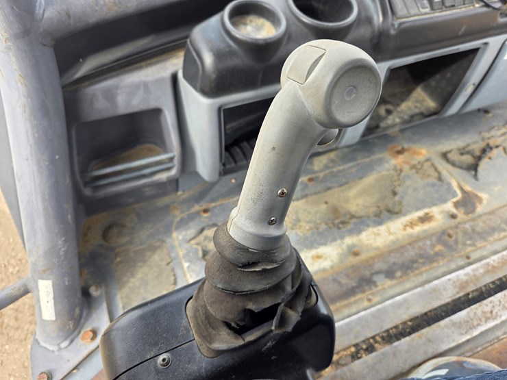 2012-hamm-hd140-image-44