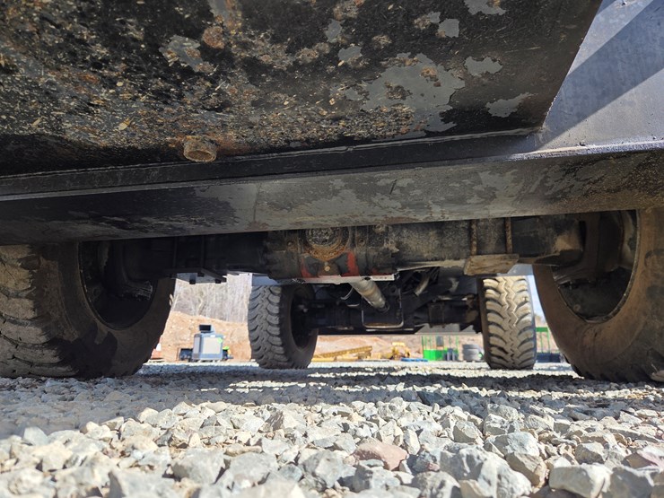 massey-ferguson-8-image-40