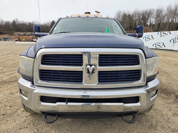 2012-massey-ferguson-8-image-8