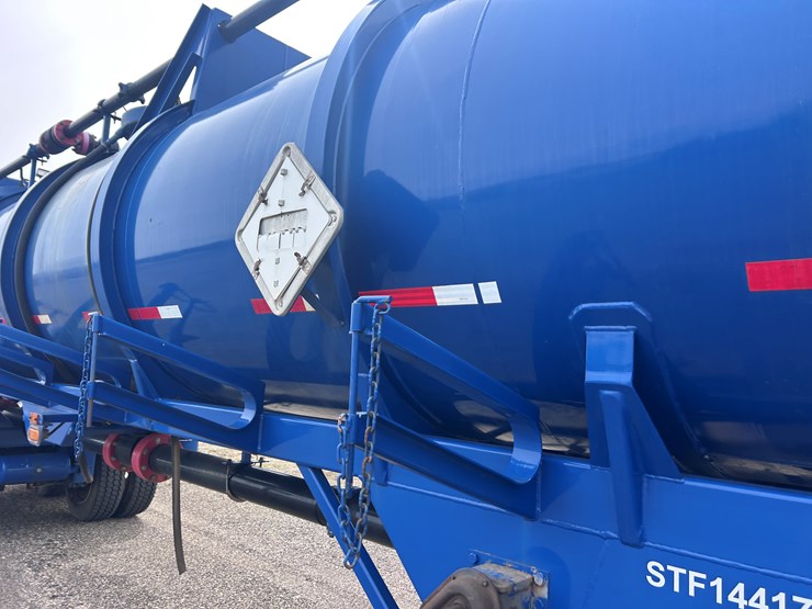 #1003-•-2017-worley-welding-works-tanker-trailer-image-19