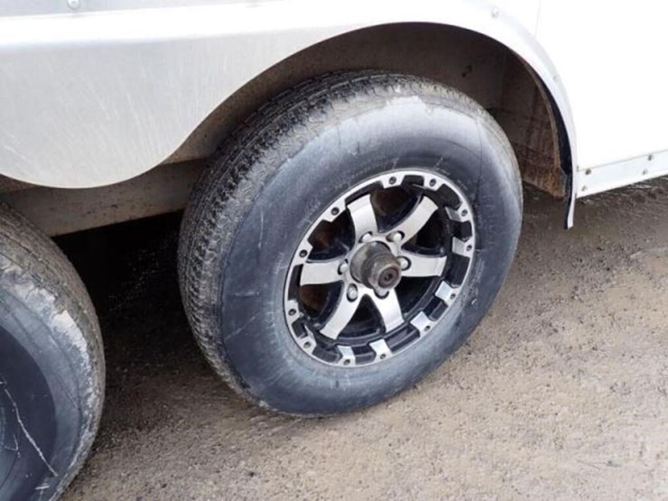 2016-discovery-24-ft-t/a-enclosed-trailer-1d9r1202-image-26