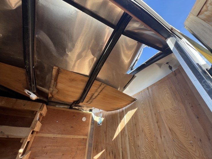 2012-interstate-t/a-cargo-trailer-image-8