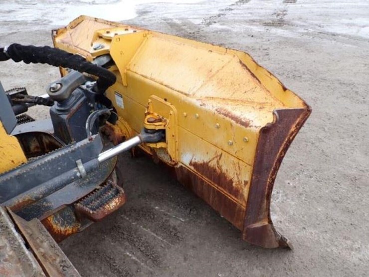 2018-deere-450k-image-30