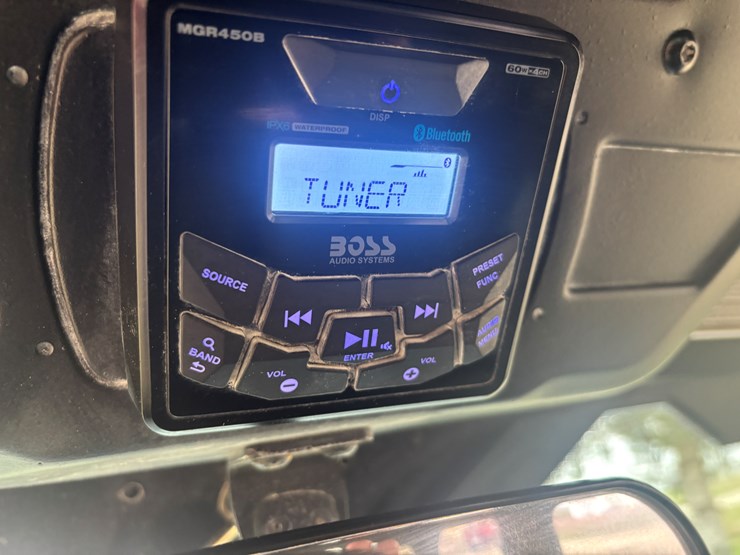 #2311-•-2023-can-am-hd-9-defender-xt-4x4-utv-image-50