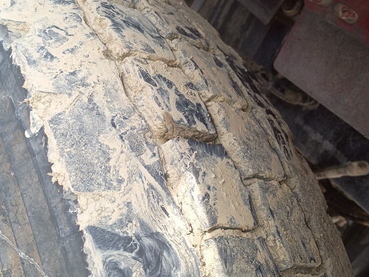 2012-massey-ferguson-8-image-68