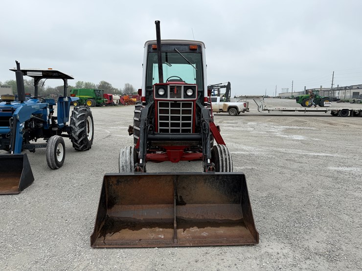 international-986-image-2