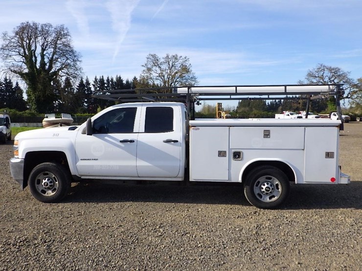 2017-chevrolet-2500hd-image-8