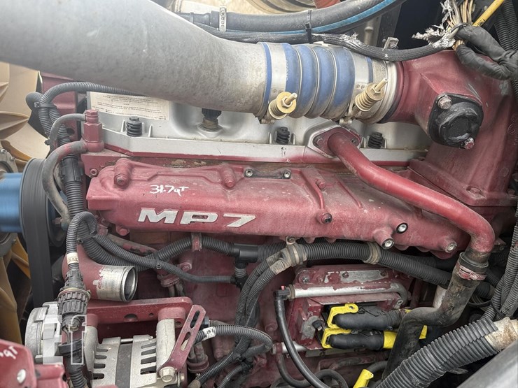 2007-mack-pinnacle-cxp613-image-55