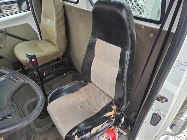 2006-caterpillar-c15-image-72