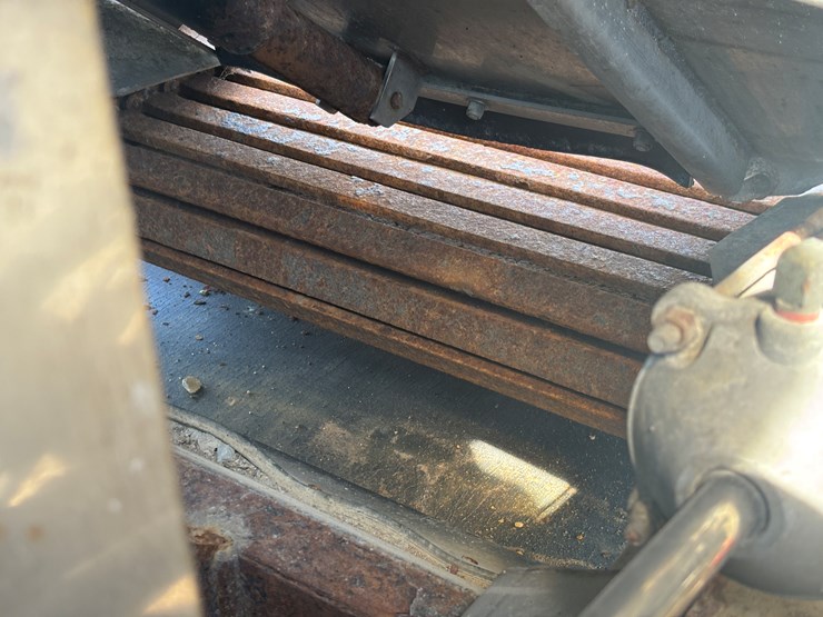 2006-international-7600-image-84