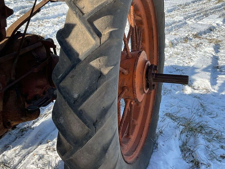 1938-fordson-all-around-image-18