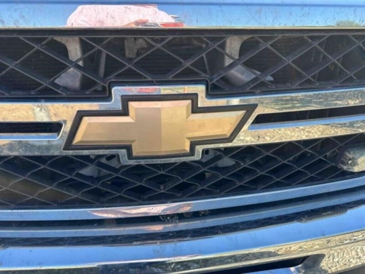 2011-chevrolet-2500-image-6