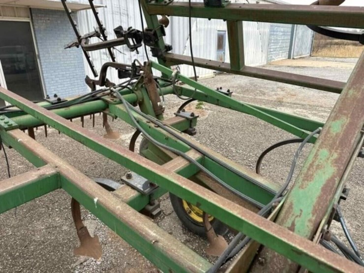 john-deere-610-image-14