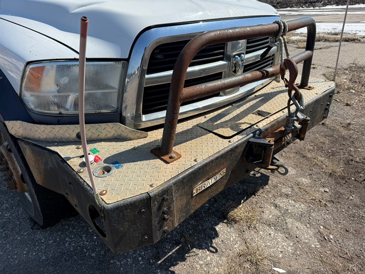 #1065-•-2013-ram-5500-heavy-duty-service-truck-image-10